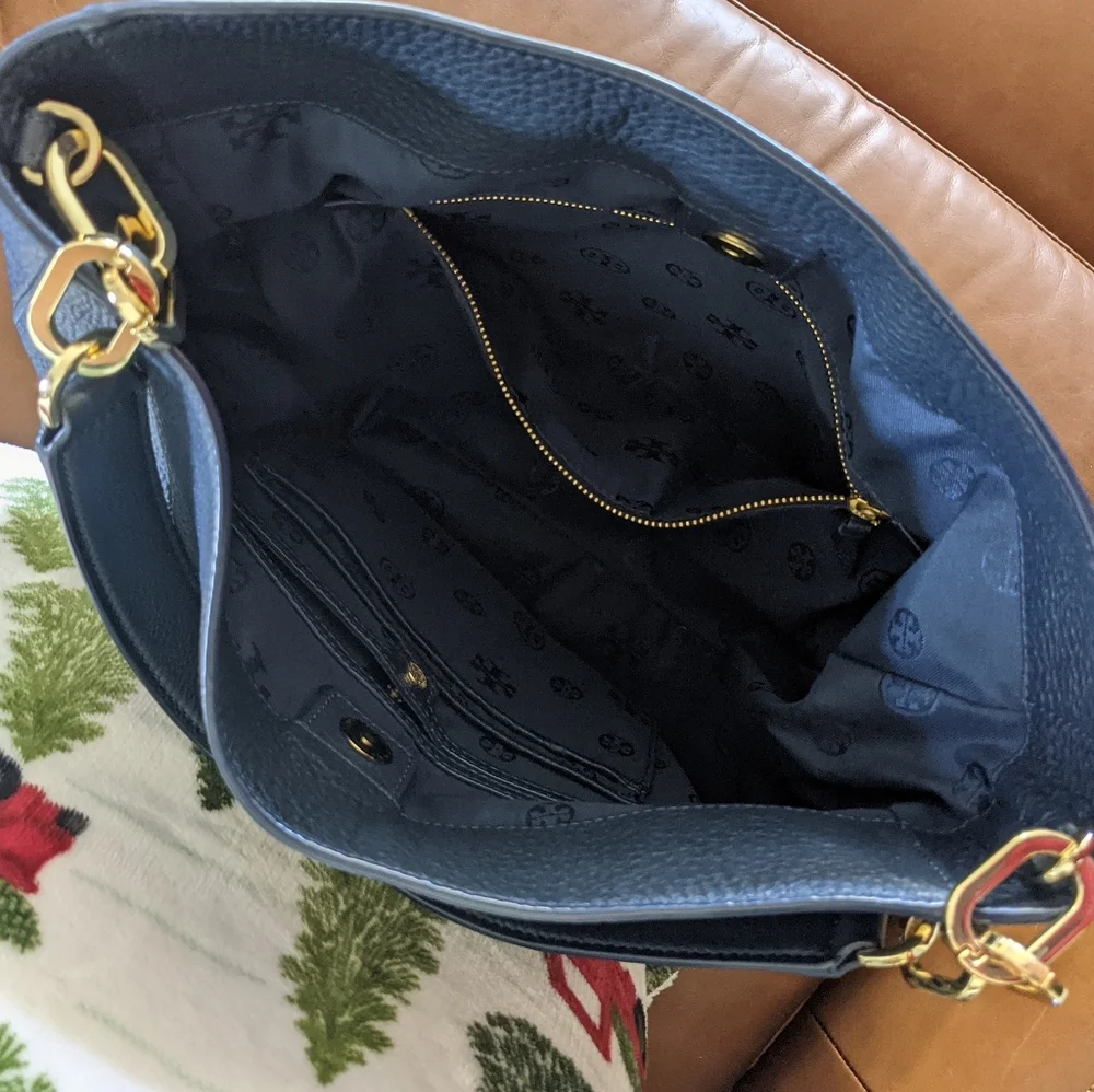 Tory Burch Slouchy Leather Tote (Large) - Picture 3 of 7